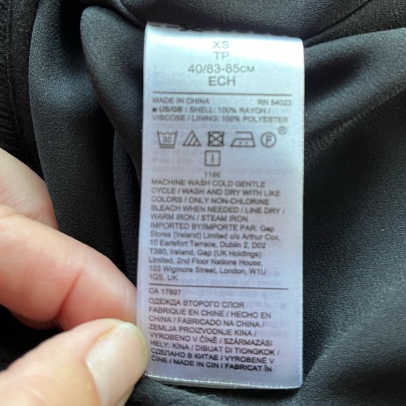 BLACK GAP MAXI DRESS - Picture 12 of 12